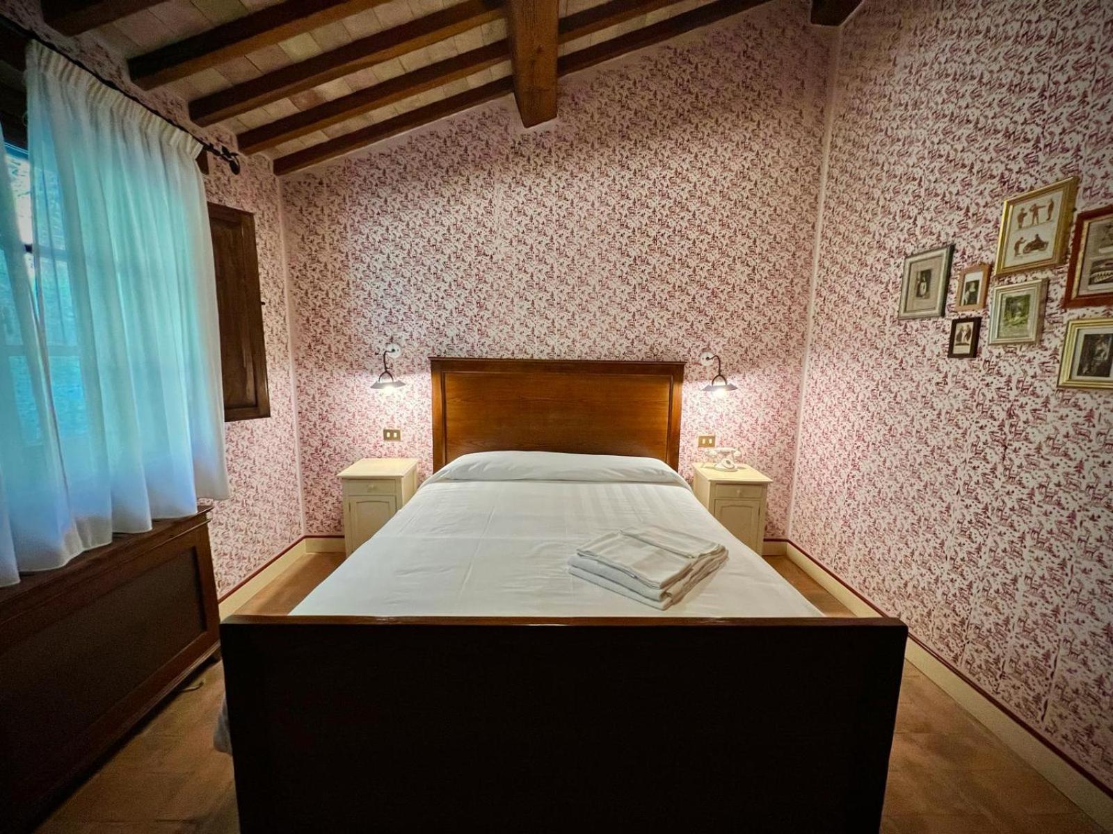 Le Mandrie Di San Paolo Villa Assisi Luaran gambar