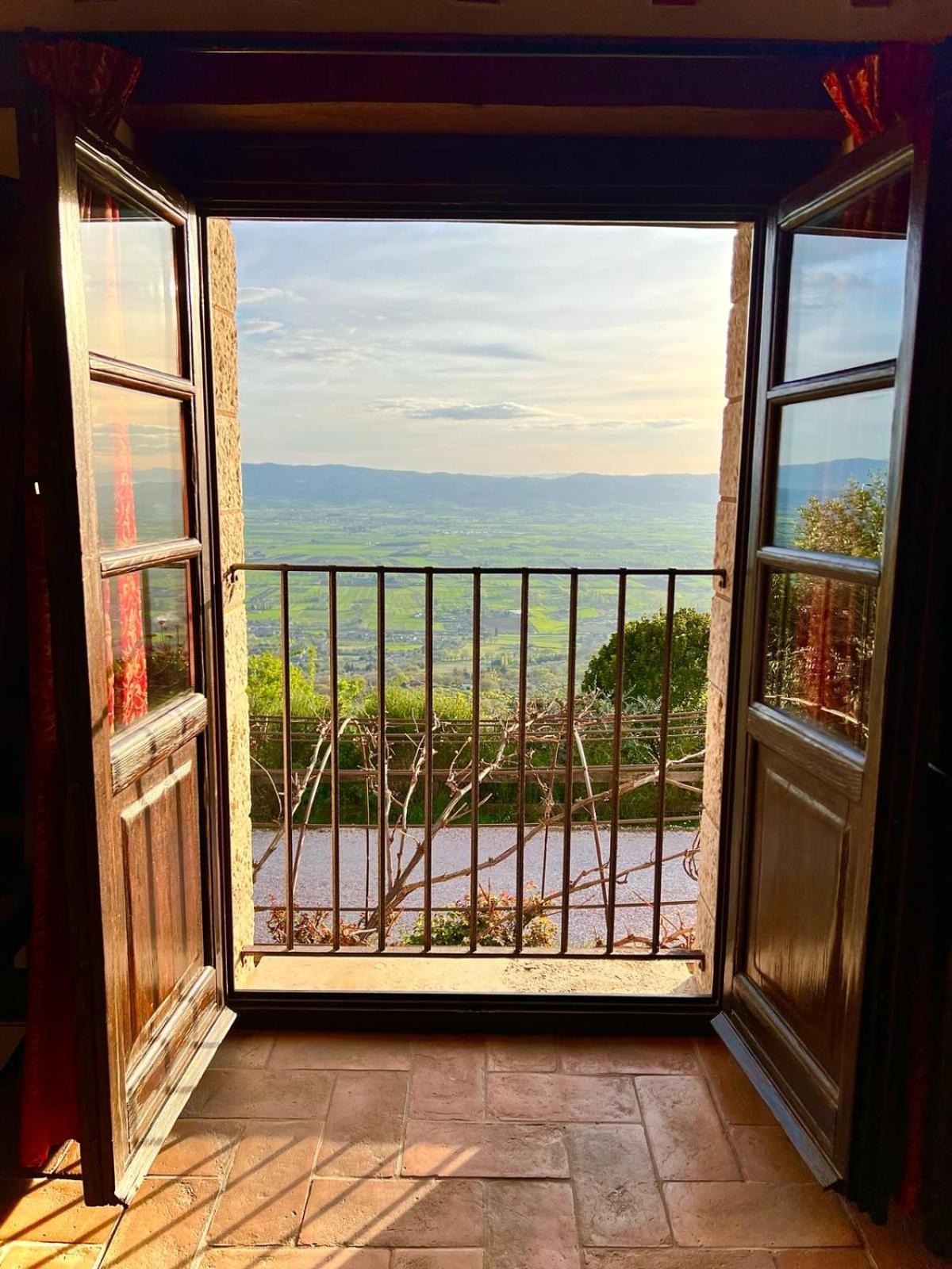Le Mandrie Di San Paolo Villa Assisi Luaran gambar