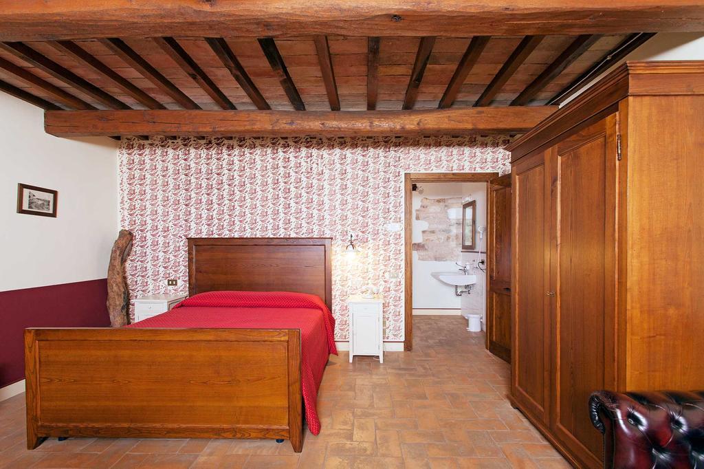 Le Mandrie Di San Paolo Villa Assisi Luaran gambar